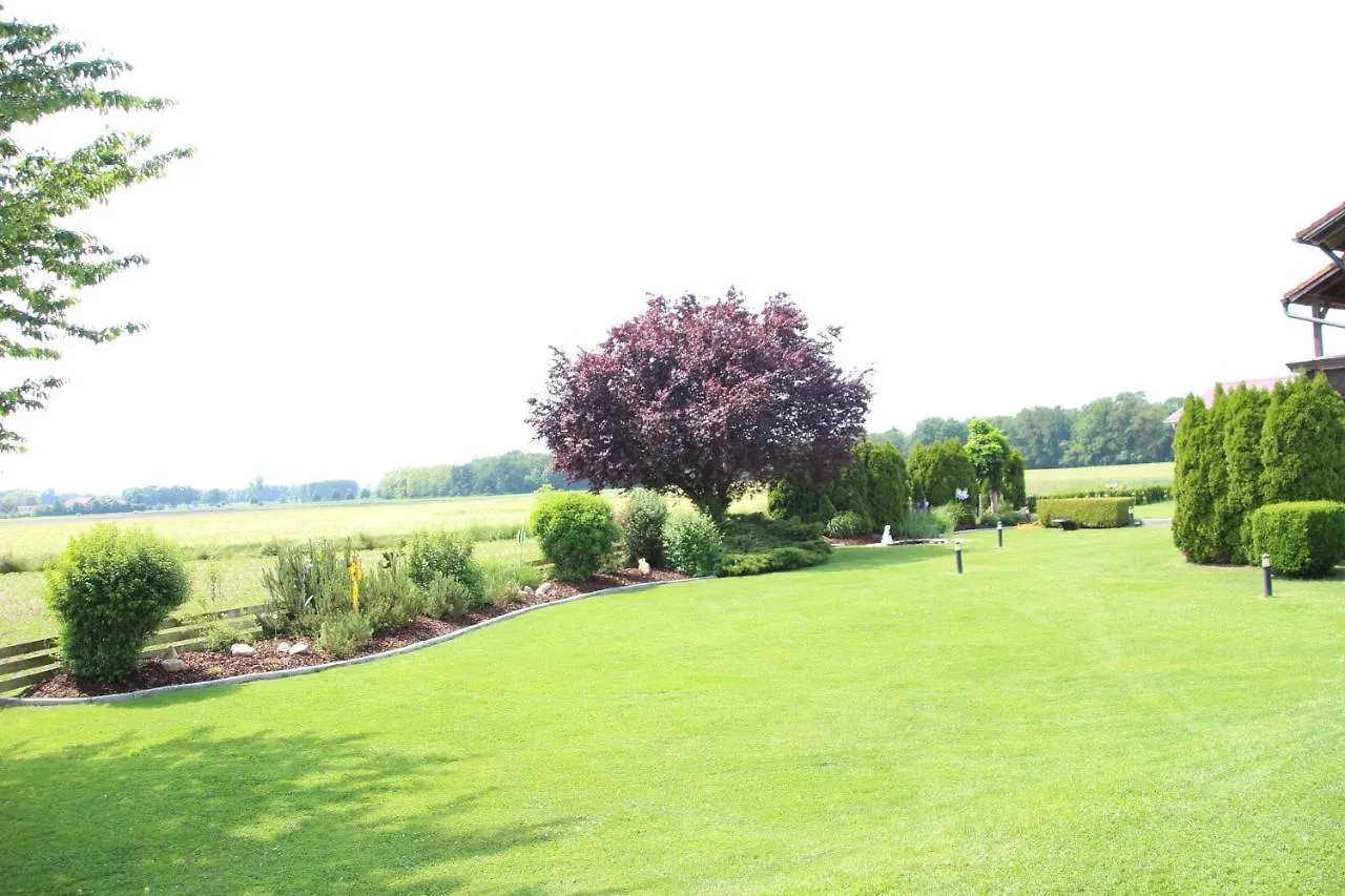 Erwachsenen Aparthotel Naturidyll - Der Wieserhof Bad Fussing 0*,  Germany
